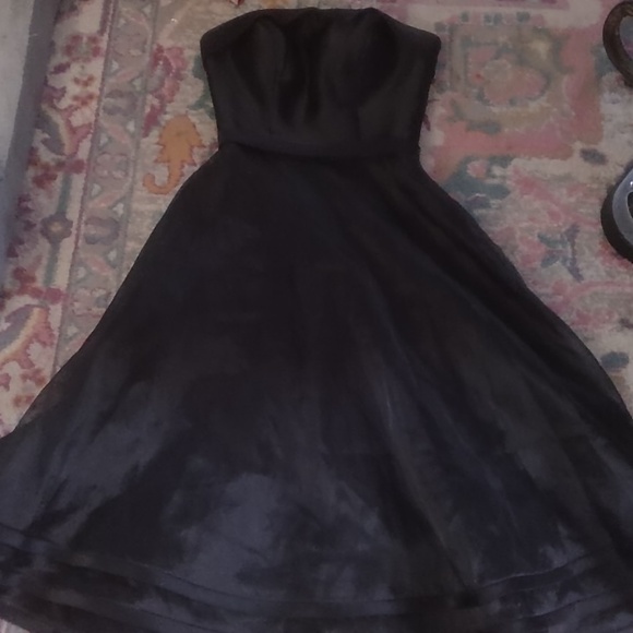 Mori Lee Dresses & Skirts - Black satin strapless full skirt dress by Mori Lee formal